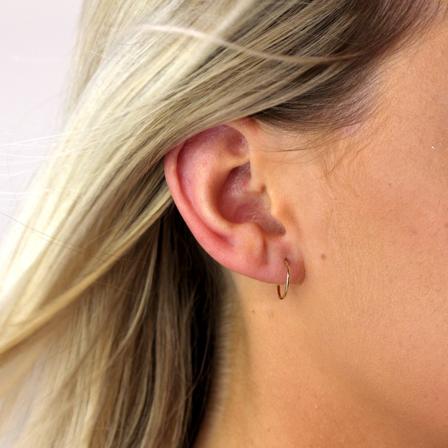 Boucles d'oreilles créoles en or jaune 9 carats taille diamant de 12 mm