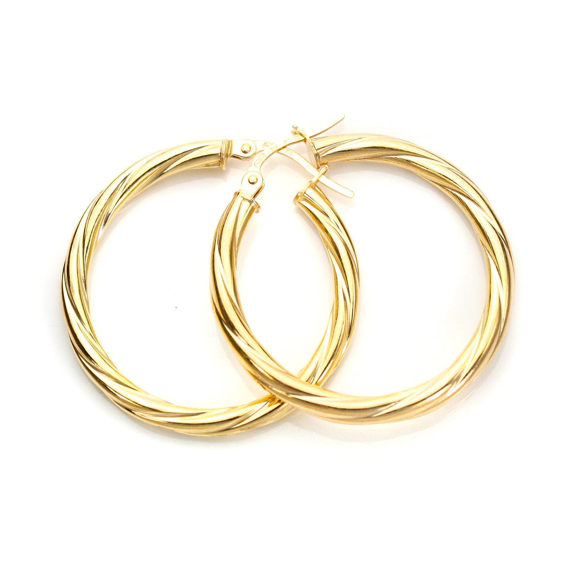Boucles d'oreilles créoles torsadées en or jaune 9 carats de 3 mm