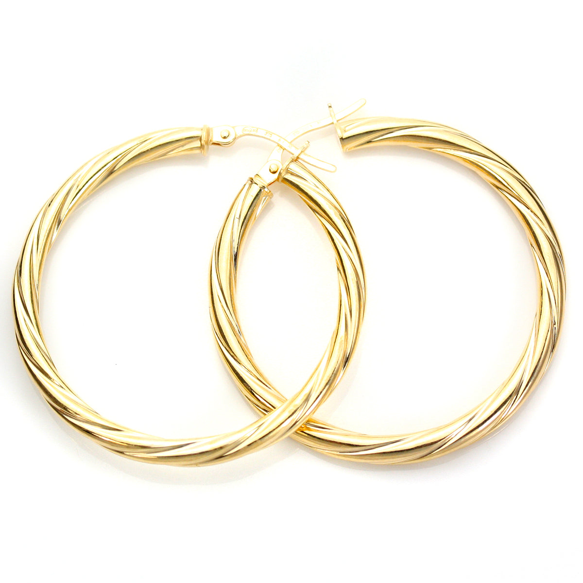 Boucles d'oreilles créoles torsadées en or jaune 9 carats de 3 mm