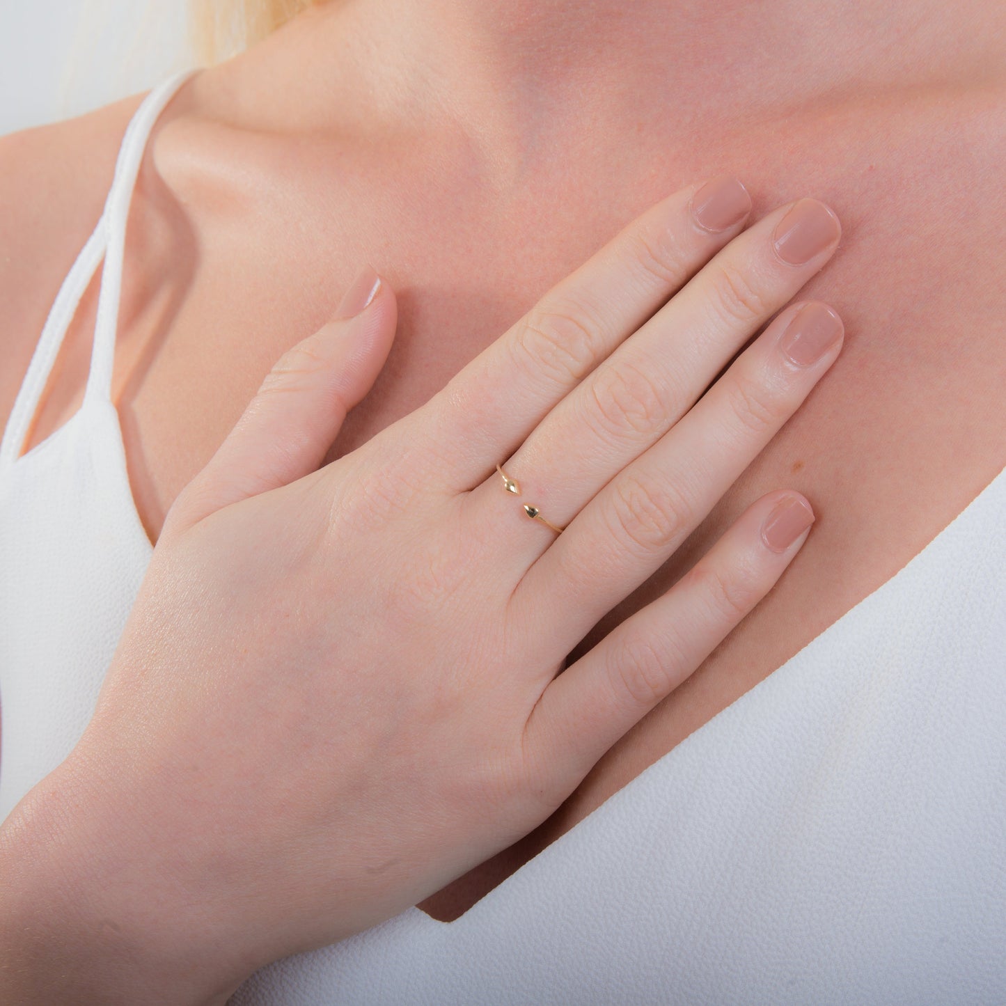Bague ouverte réglable en or jaune 9 carats avec double pépite