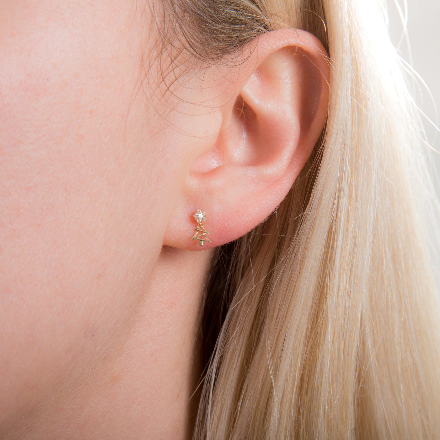 Boucles d'oreilles pendantes en or 9 carats avec étoile en zircone cubique transparent et sapin de Noël
