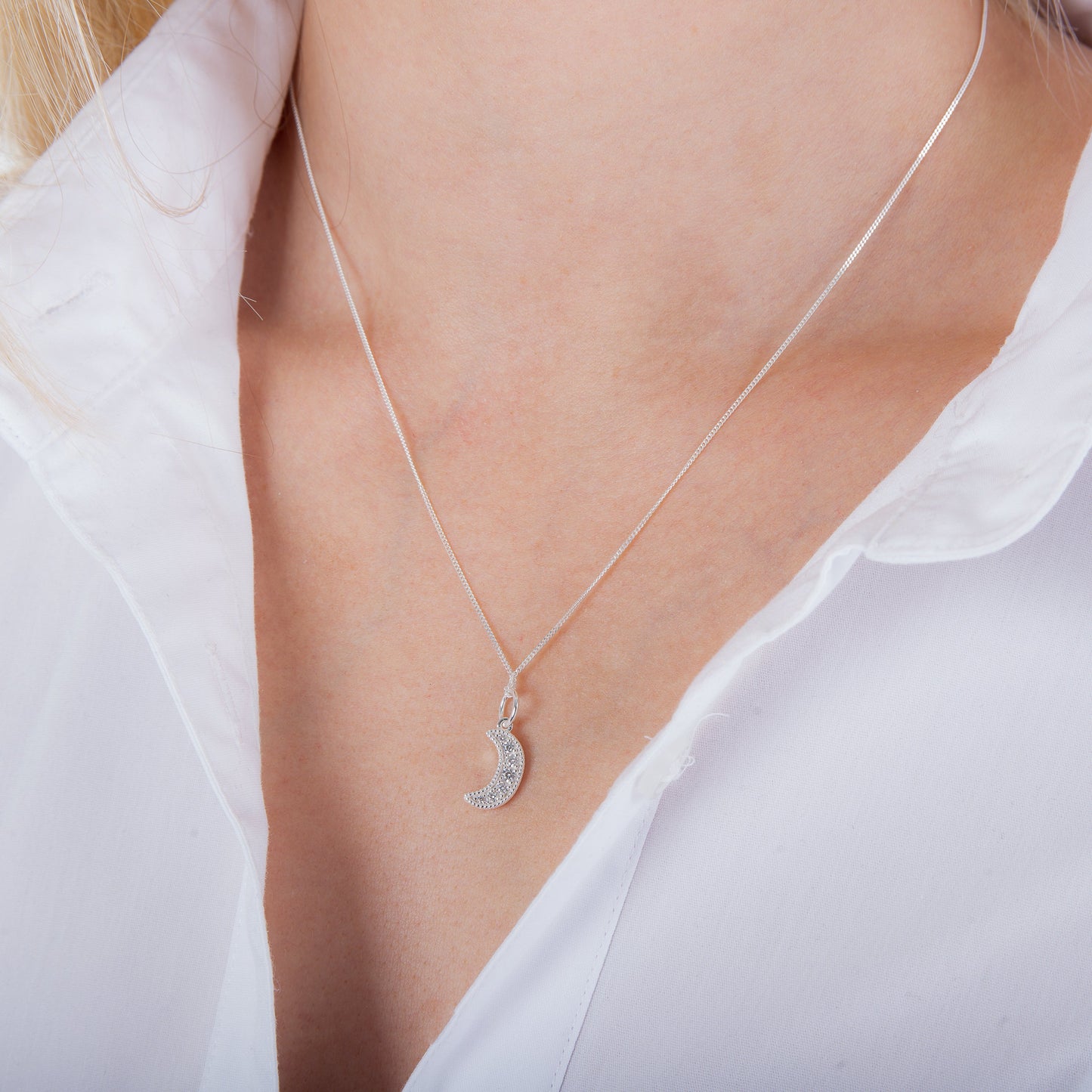Collier croissant de lune en argent sterling et zircone cubique de 35 à 81 cm