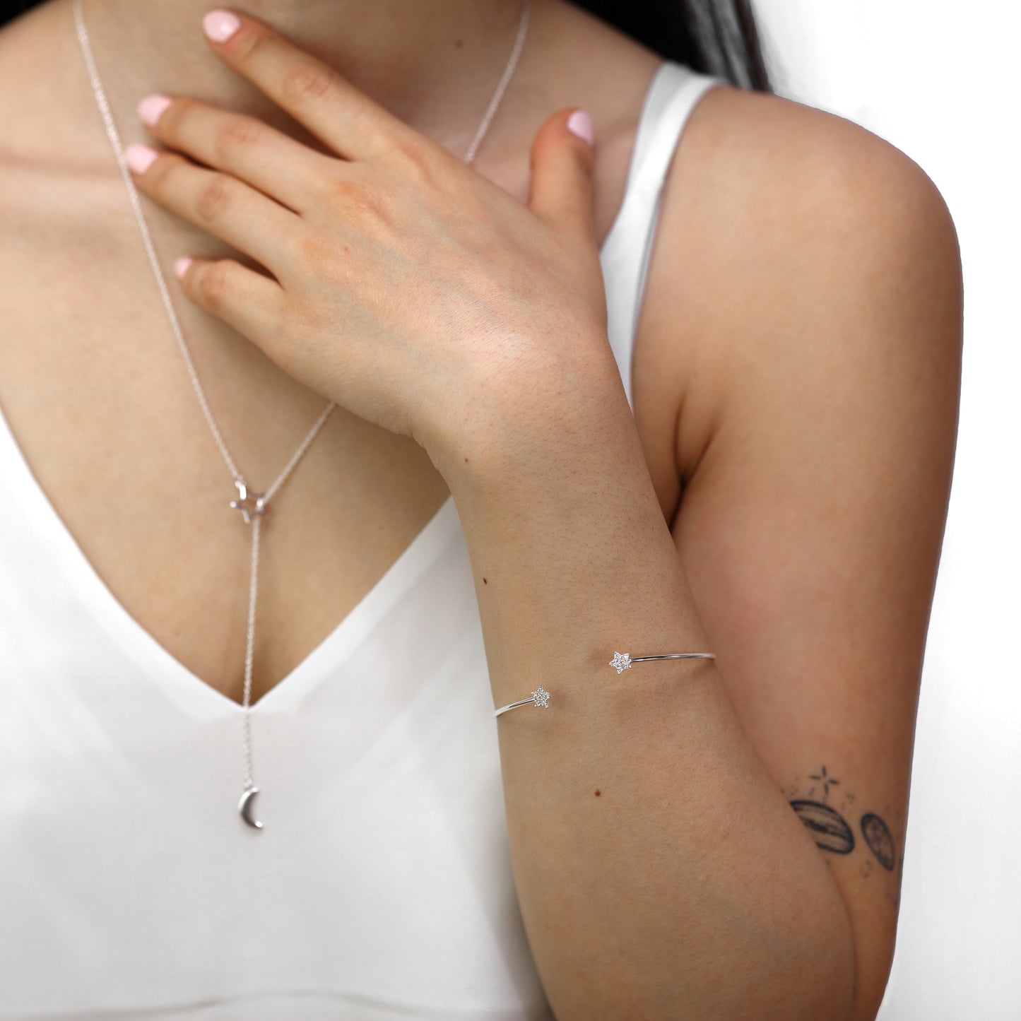 Bracelet manchette ouvert en argent sterling avec étoile et zircones cubiques transparents