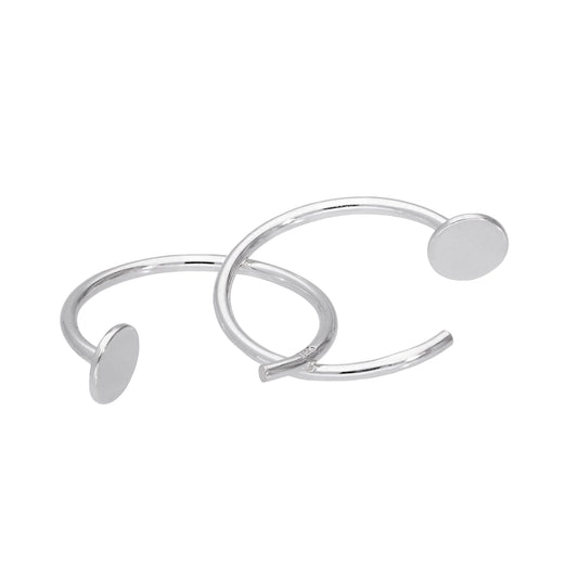 Boucles d'oreilles créoles ouvertes en argent sterling avec disque rond