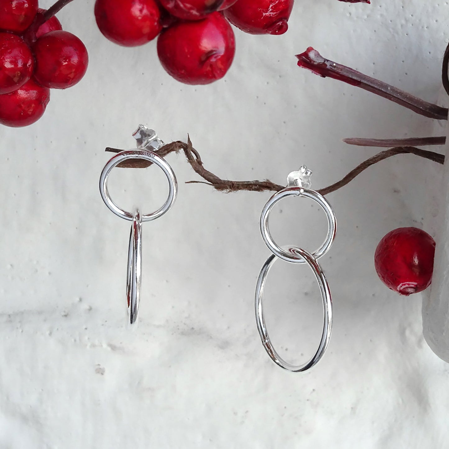 Boucles d'oreilles pendantes à double cercle entrelacé en argent sterling