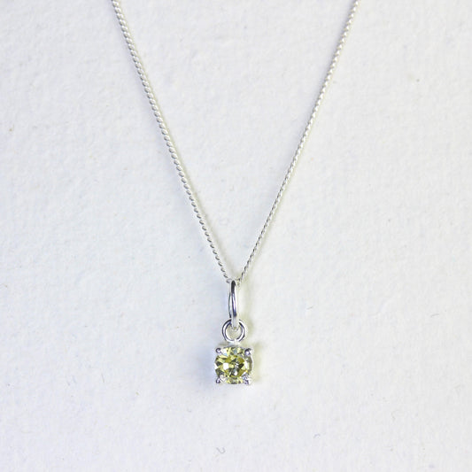 Collier en argent sterling avec péridot et pierre de naissance d'août - 35,5 à 81,3 cm