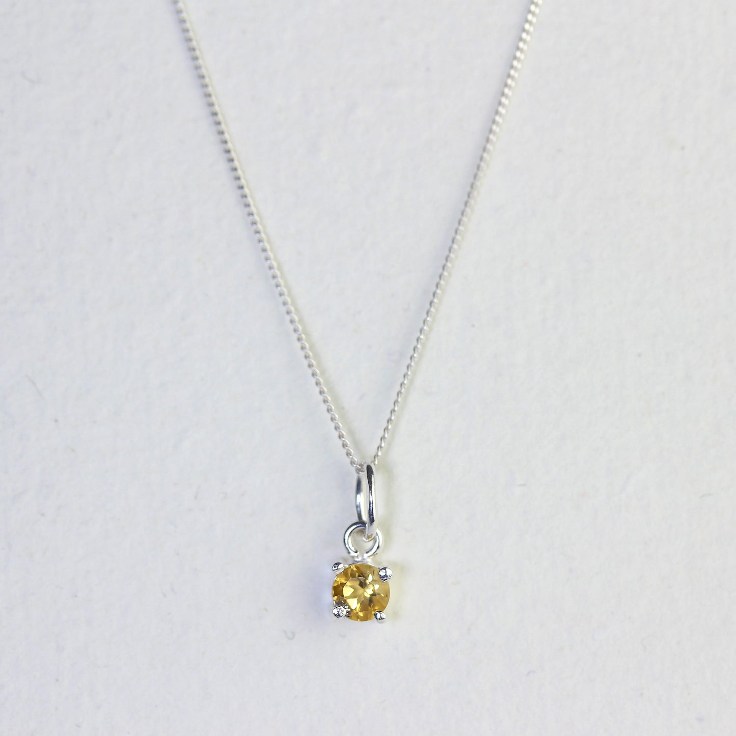 Collier en argent sterling avec citrine et zircone cubique, pierre de naissance de novembre - 35,6 à 81,3 cm