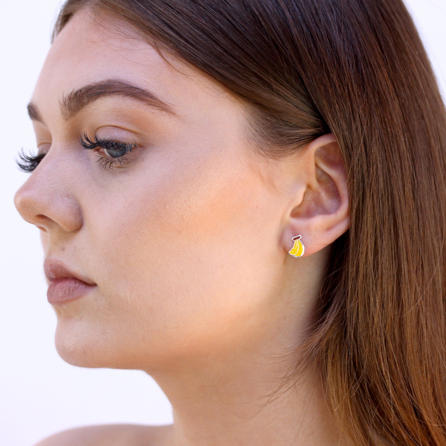 Boucles d'oreilles à tige en argent sterling et émail en forme de banane