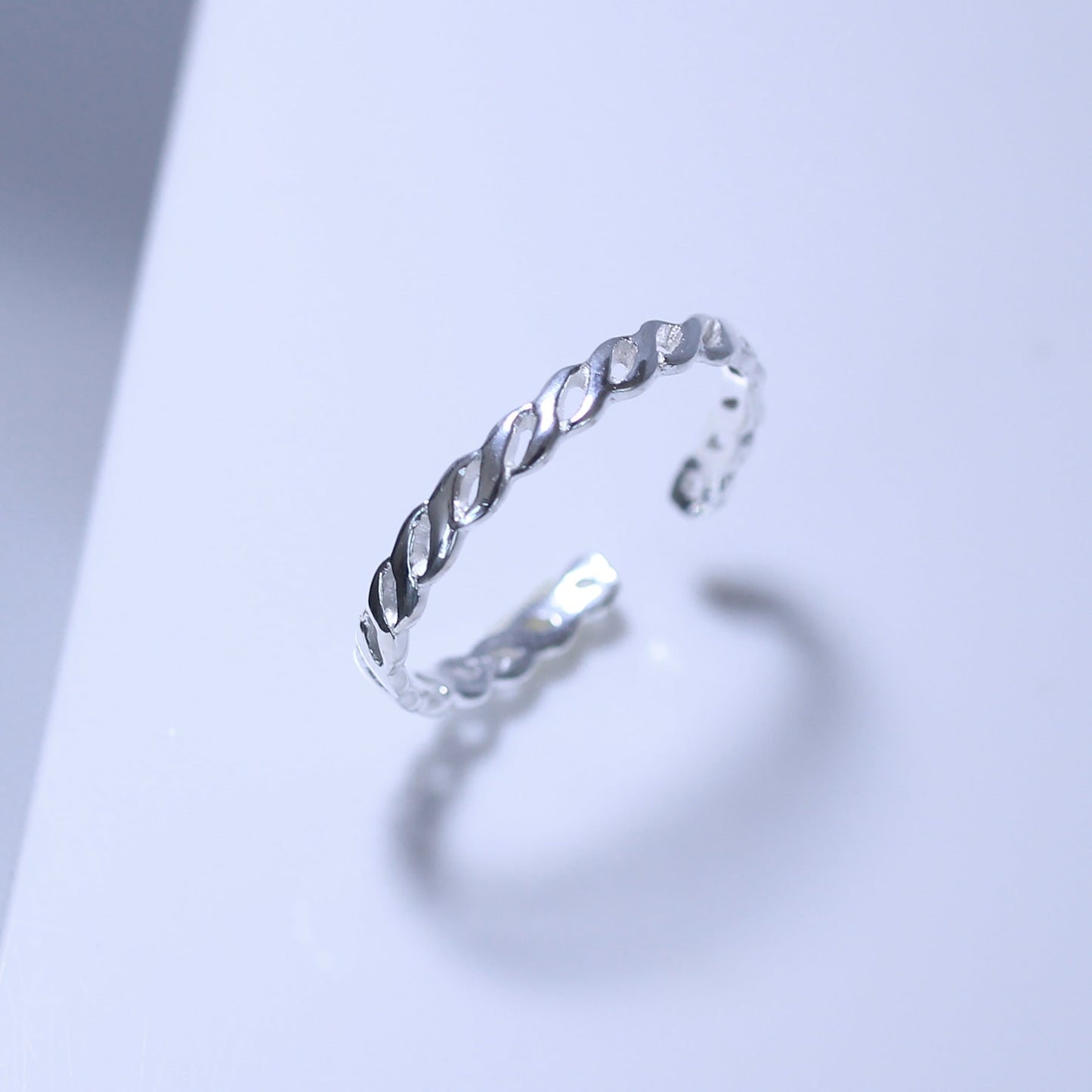 Bague ouverte réglable torsadée en argent sterling