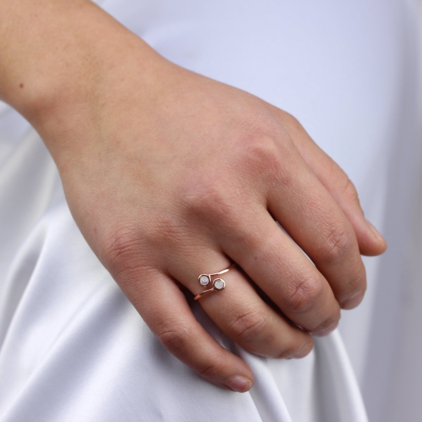 Bague ajustable en argent sterling plaqué or rose et pierre de lune