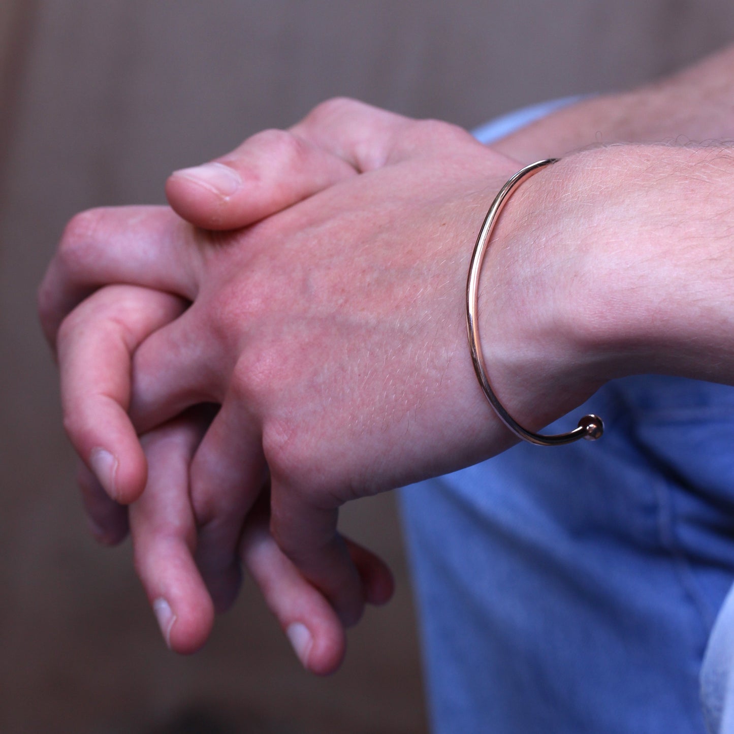 Bracelet jonc ouvert en argent sterling plaqué or rose pour homme