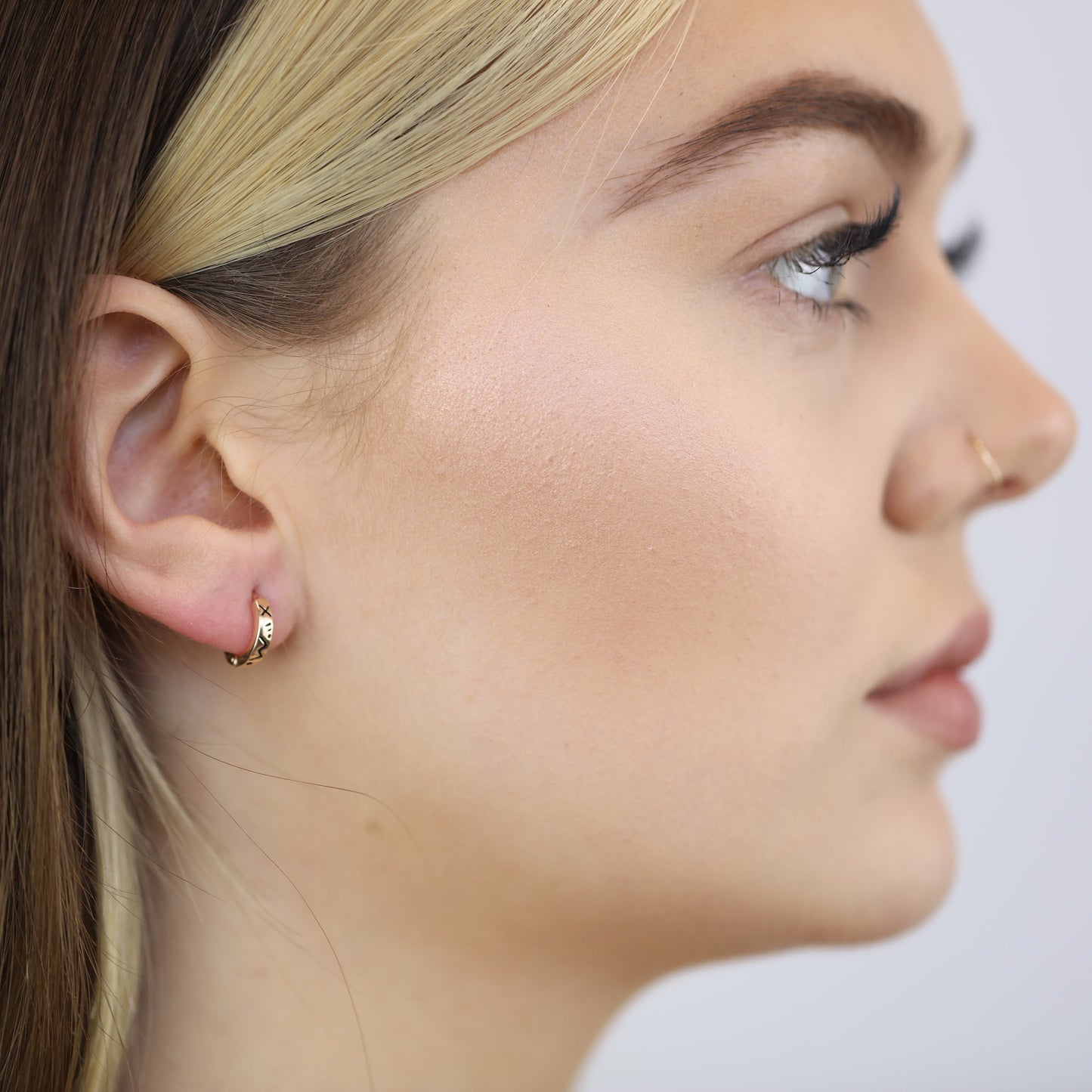 Boucles d'oreilles créoles à charnière en argent sterling plaqué or rose