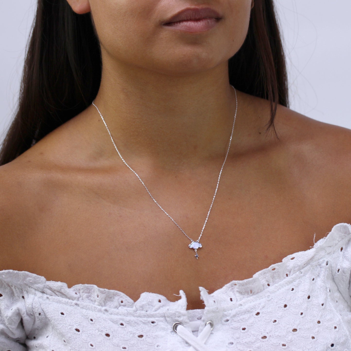 Collier en argent sterling avec nuage éclair et nacre