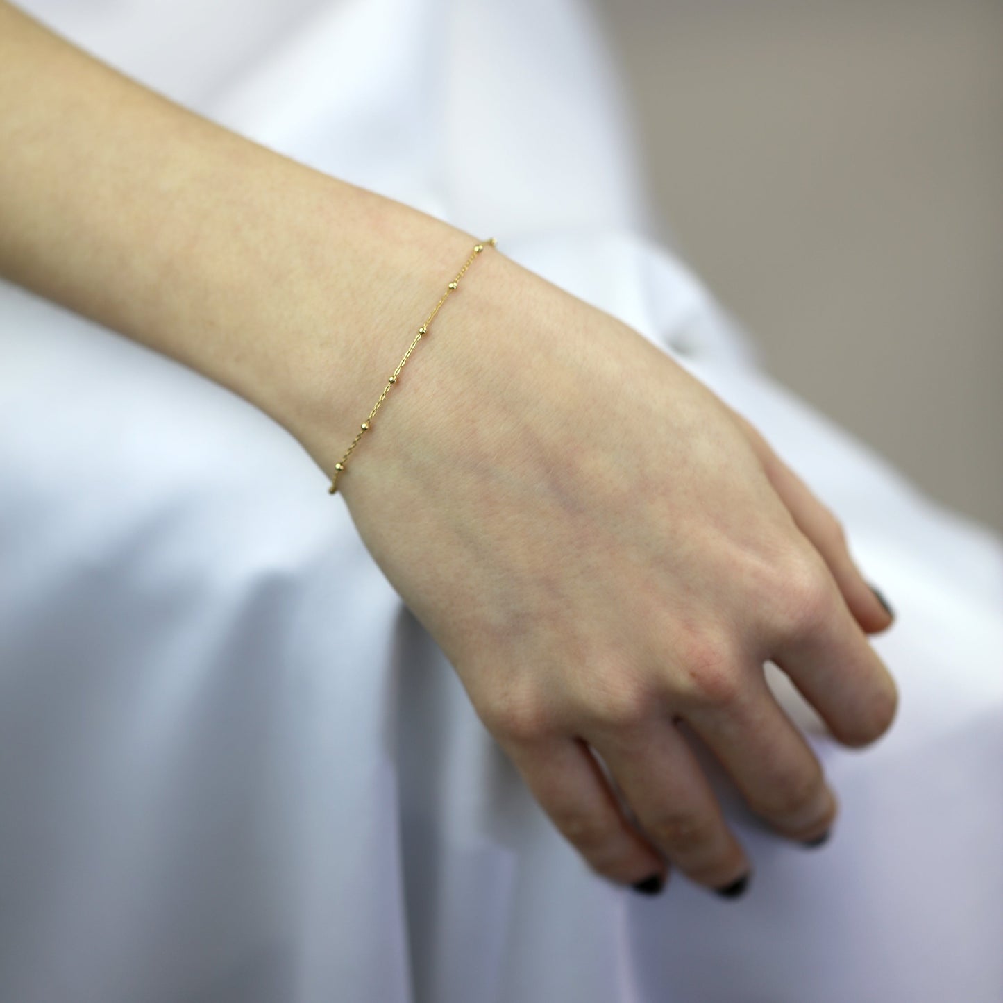 Bracelet chaîne à billes en or 9 carats de 19 cm