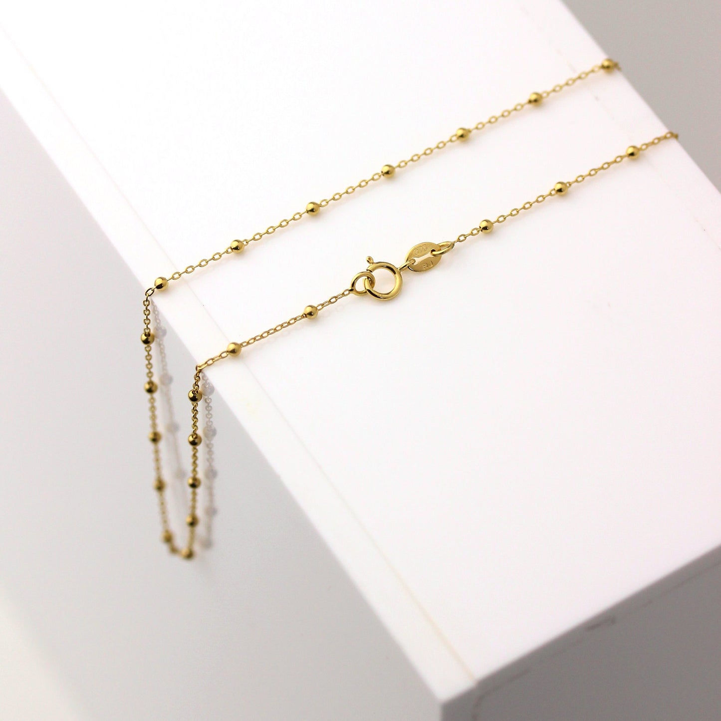 Collier chaîne à billes en or 9 carats, 45 cm