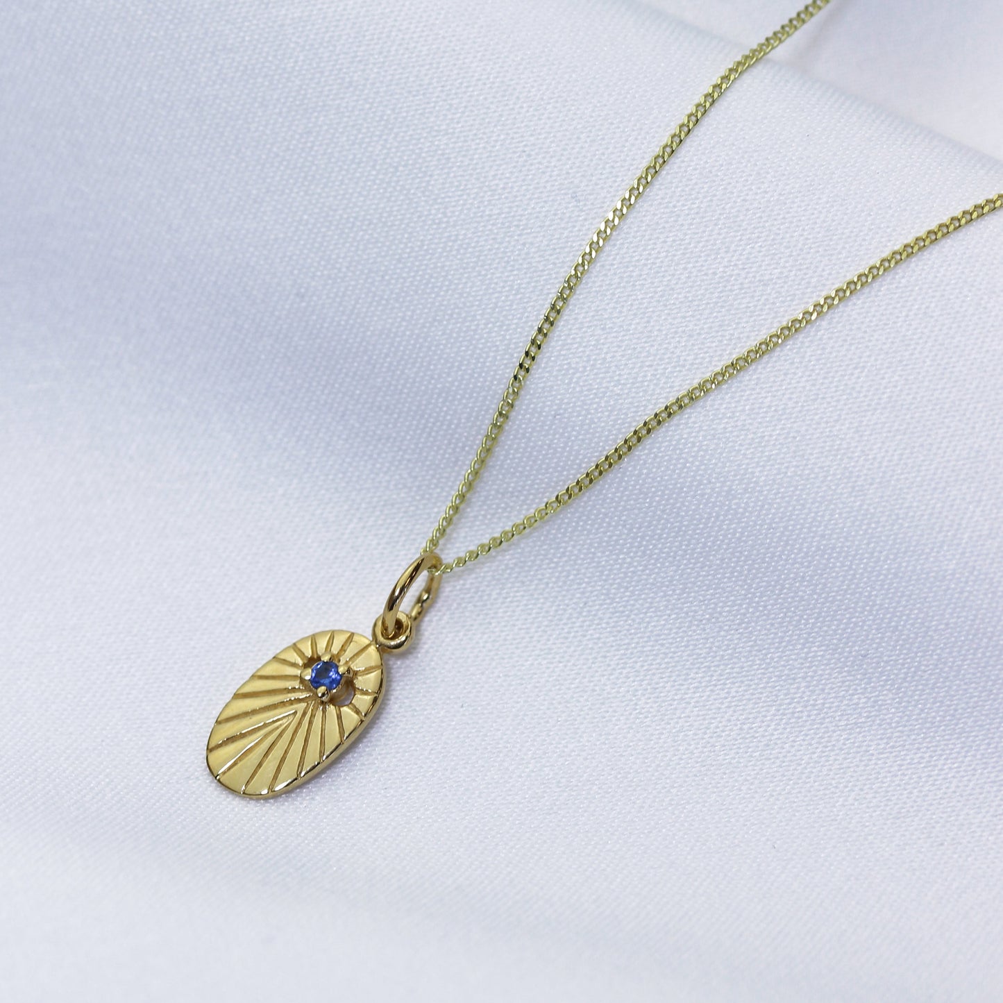 Collier médaillon ovale en argent sterling plaqué or de 35 à 81 cm