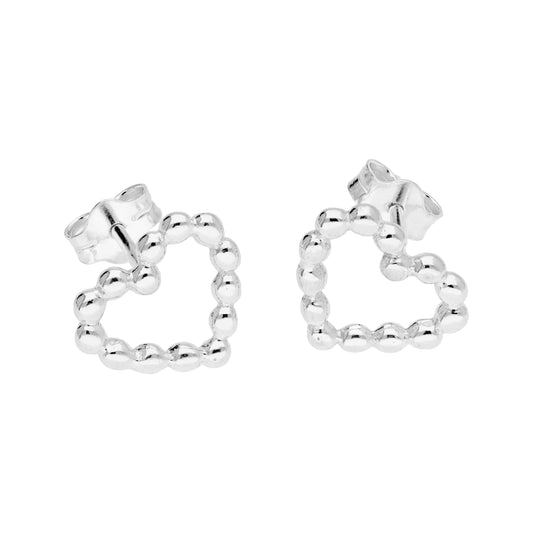 Boucles d'oreilles à tige en argent sterling avec perles en forme de cœur