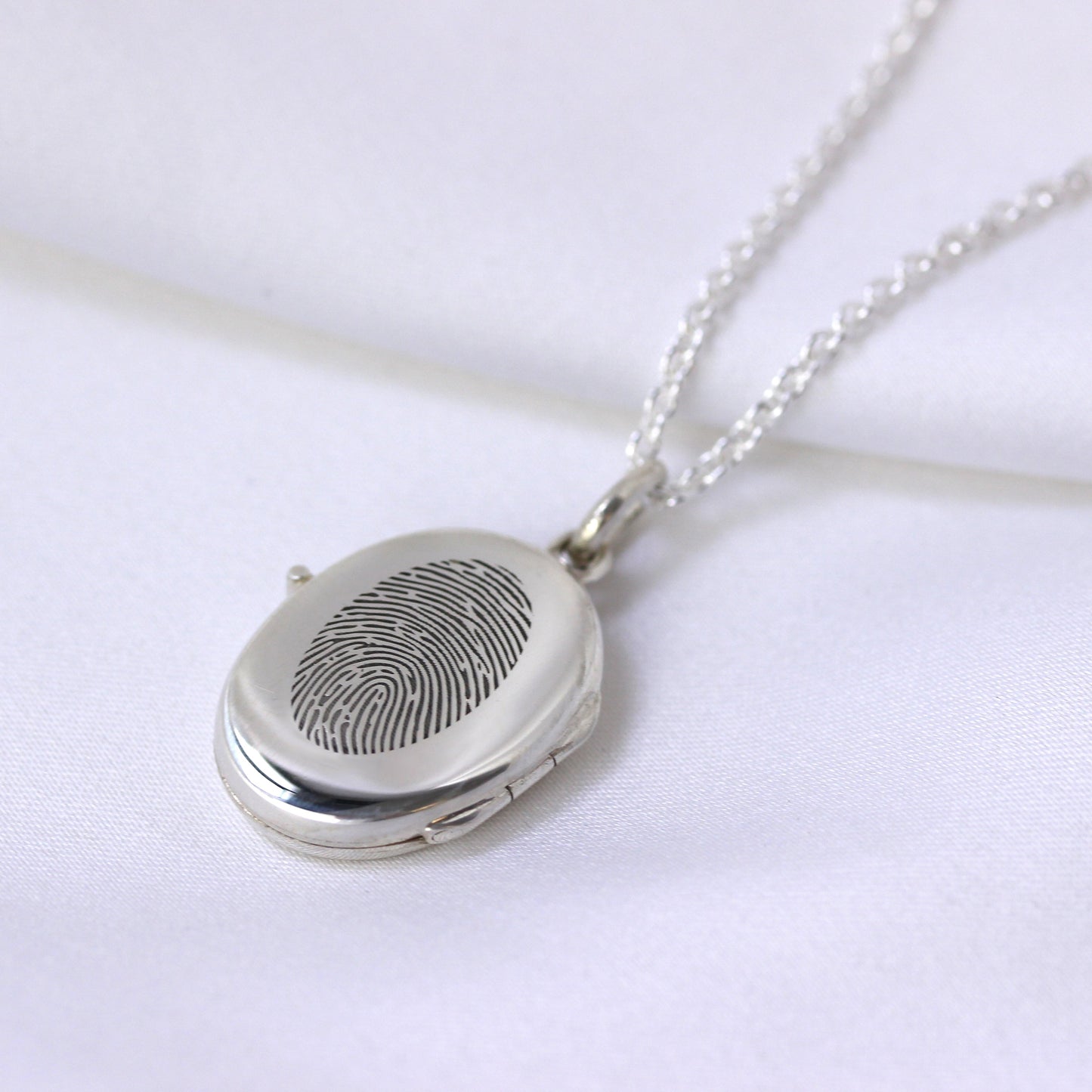 Collier médaillon personnalisé en argent sterling avec empreinte digitale