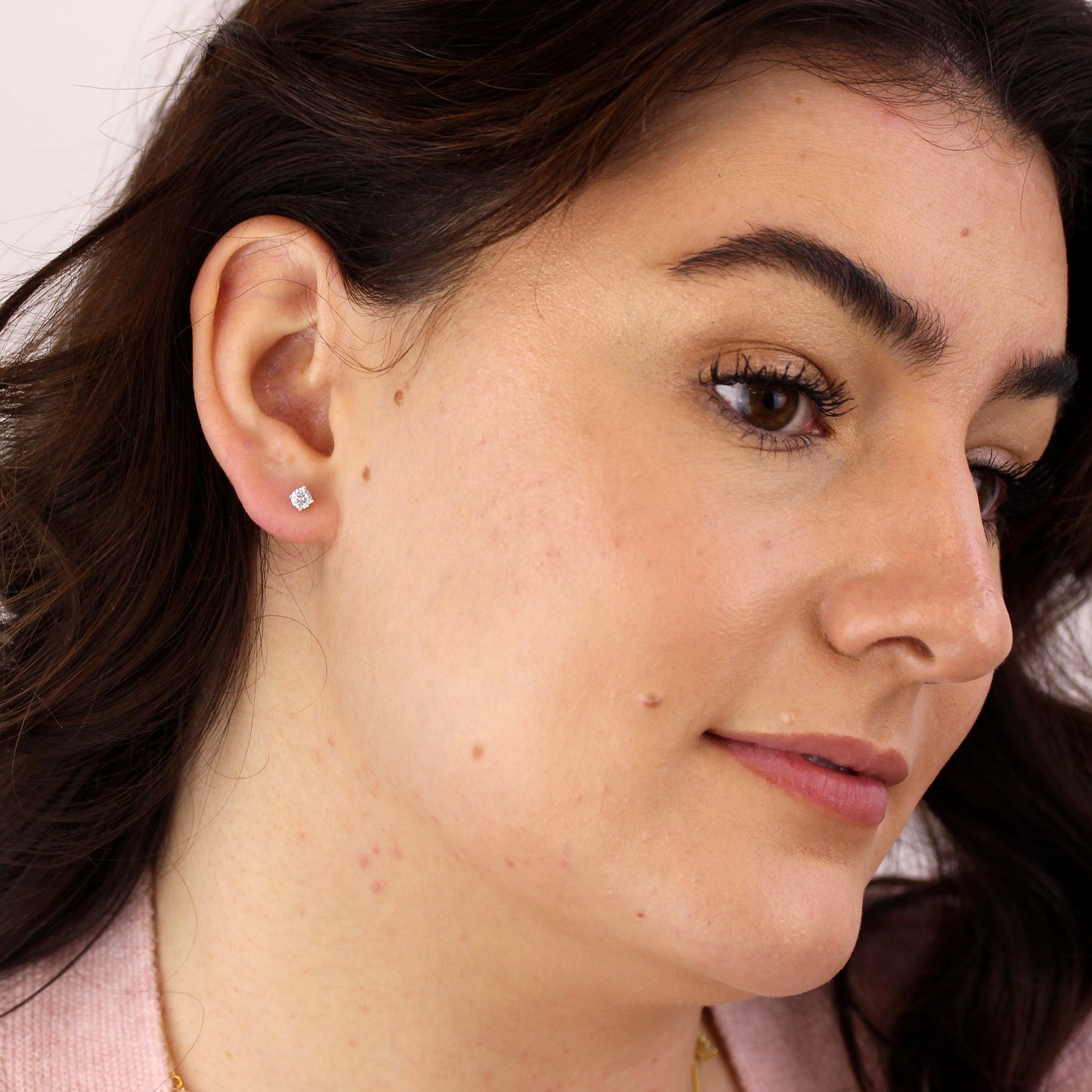 Boucles d'oreilles à tige en argent sterling avec pierre de naissance d'avril et zircone cubique de 4 mm