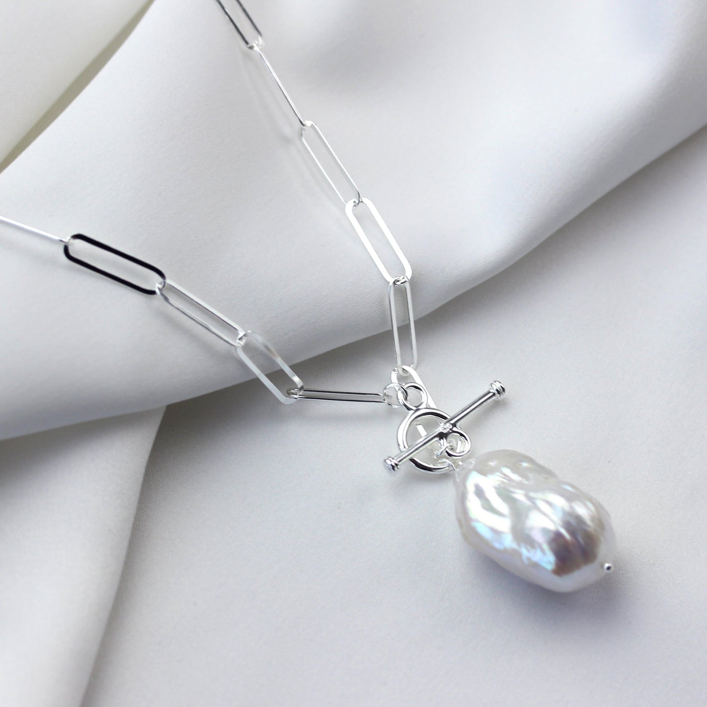 Collier à maillons en argent sterling avec perles d'eau douce uniques