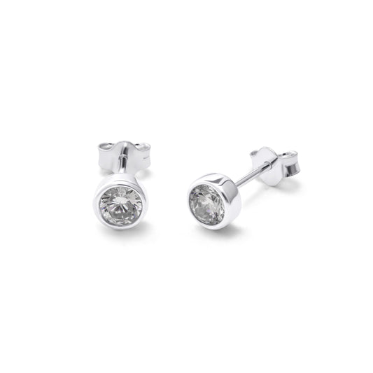 Boucles d'oreilles à tige en argent sterling avec zircone cubique transparent de 4 mm