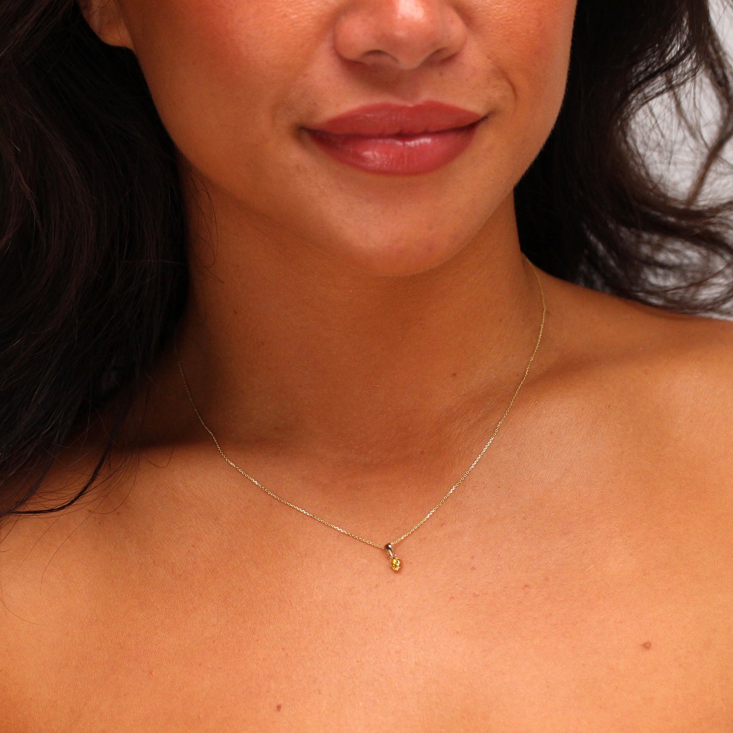 Collier en or 9 carats avec citrine ronde de 5 mm et zircone cubique, 40 à 50 cm
