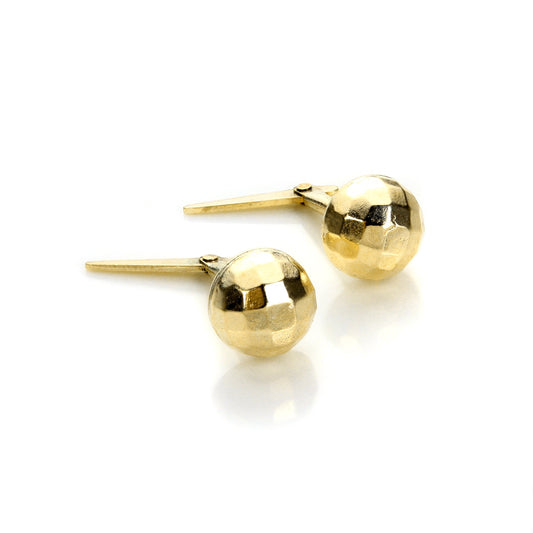 Boucles d'oreilles à petites facettes en or jaune 9 carats Andralok