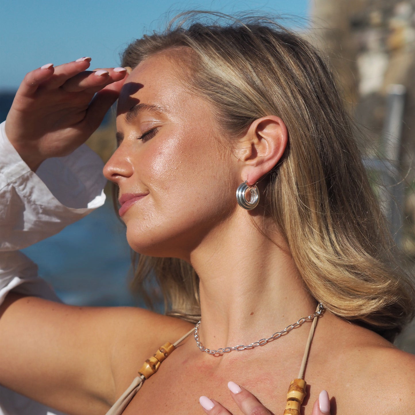 Boucles d'oreilles créoles épaisses et striées en argent sterling