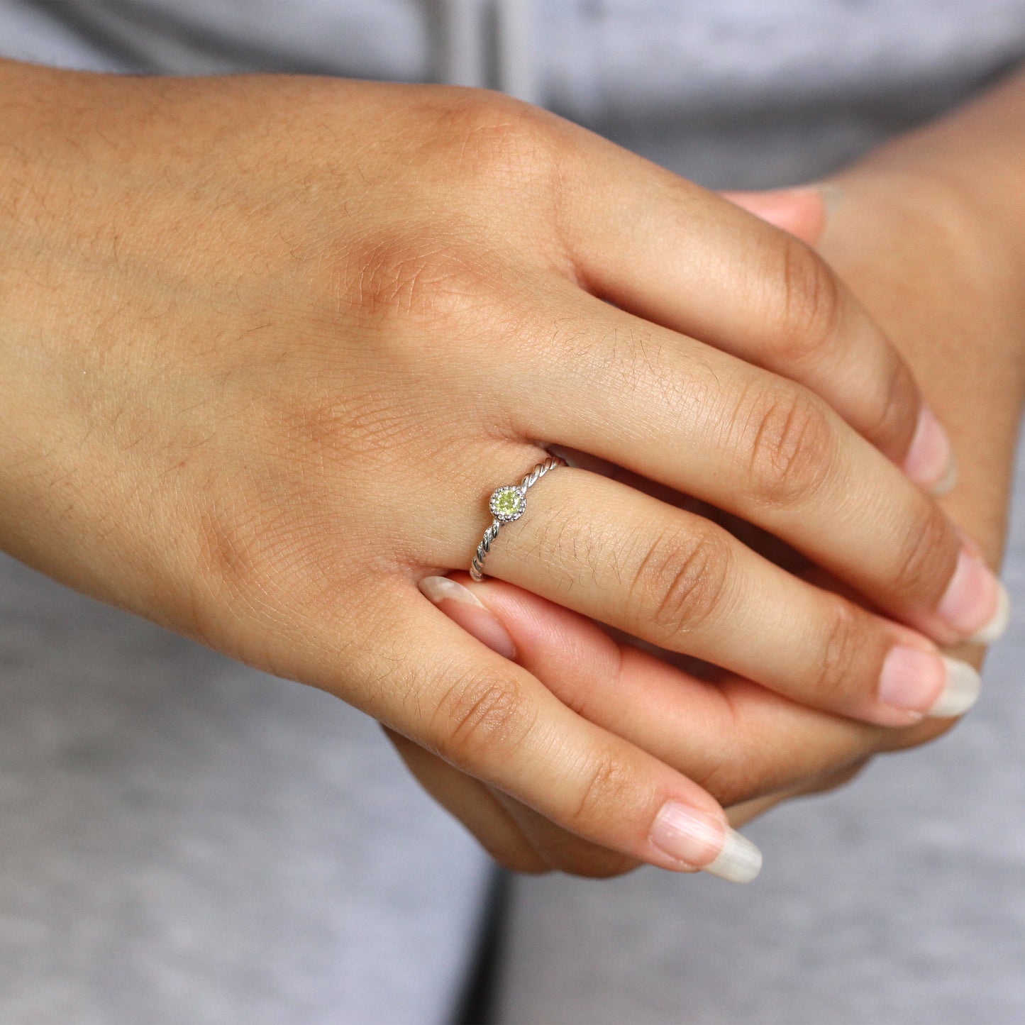 Bague en argent sterling et cristal péridot CZ, pierre de naissance d'août, corde torsadée I - U