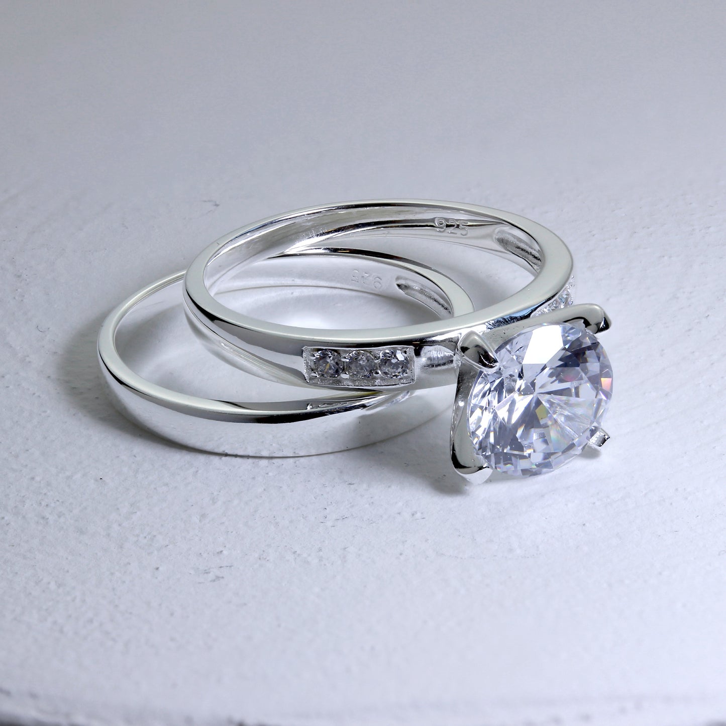 Ensemble bague de fiançailles et alliance en argent sterling et cristal CZ