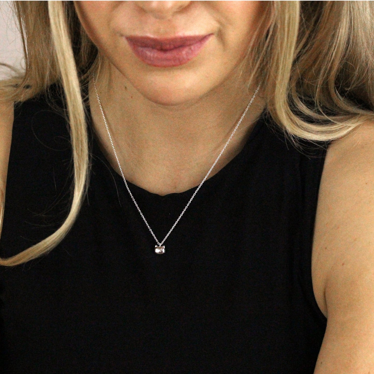 Collier tête de chat en argent sterling avec chaîne de 45 cm