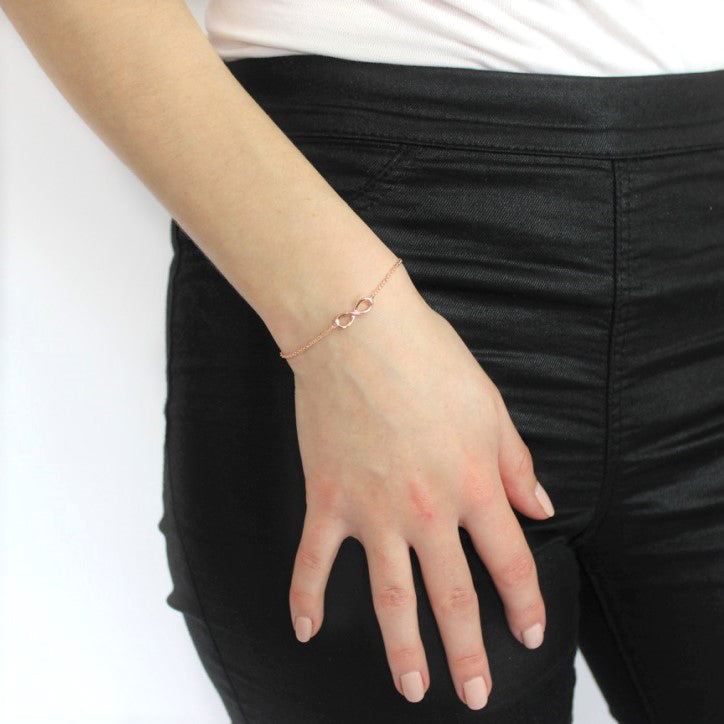 Bracelet Belcher Infinity en argent sterling plaqué or rose avec fermoir