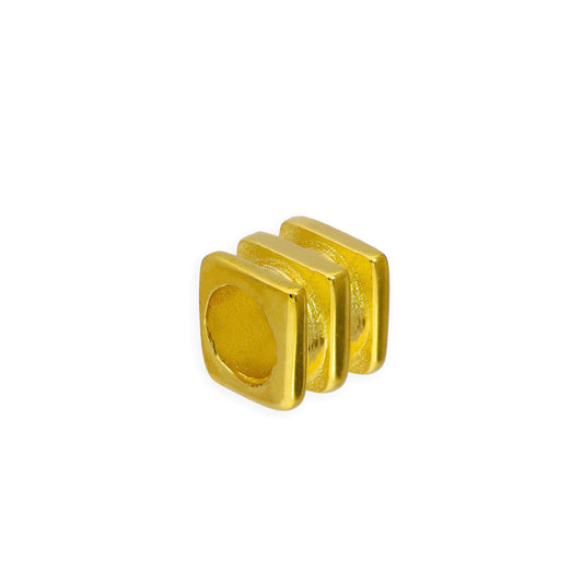 Perle carrée à 3 nervures en argent sterling plaqué or de 4 mm