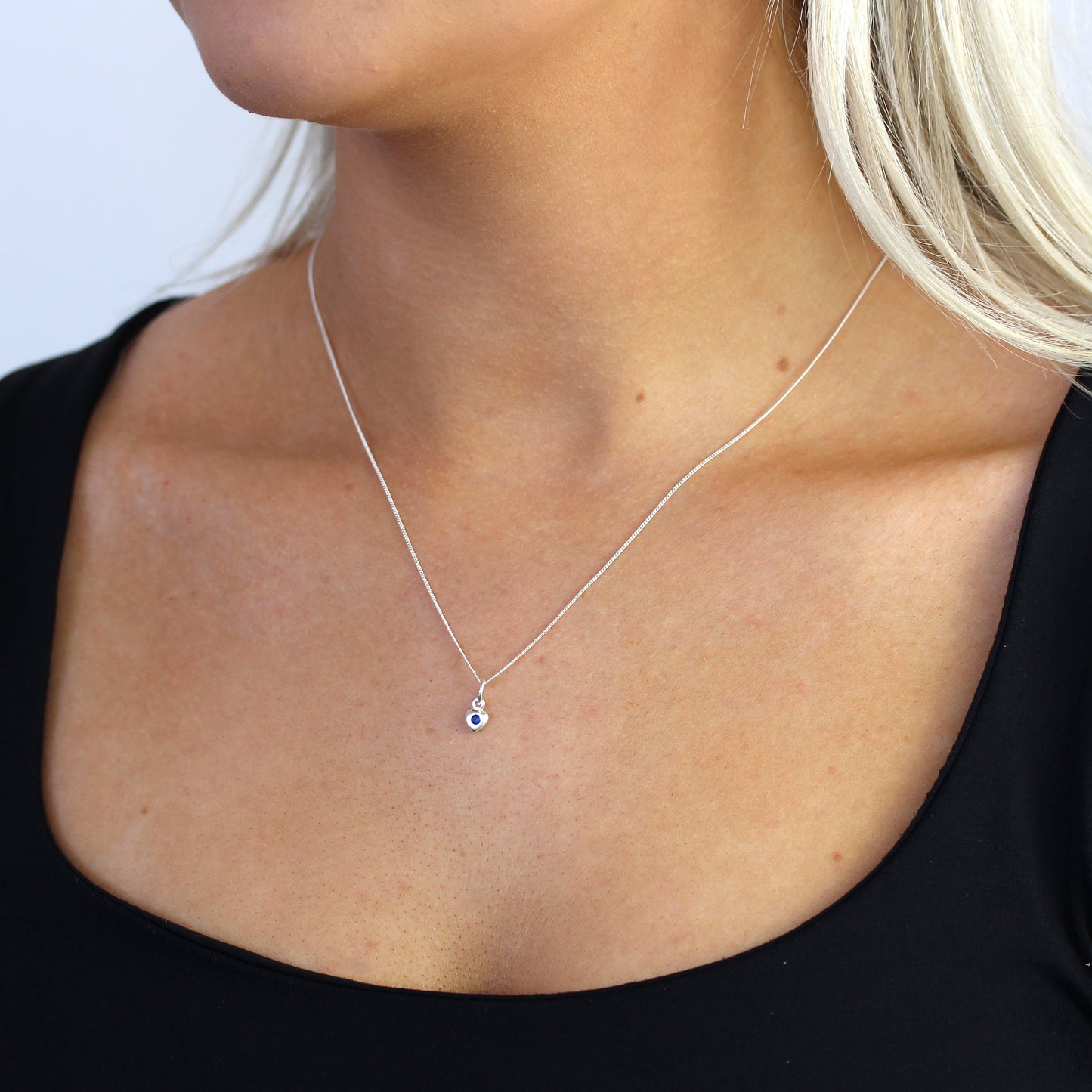 Collier cœur en argent sterling et cristal saphir CZ, pierre de naissance de septembre