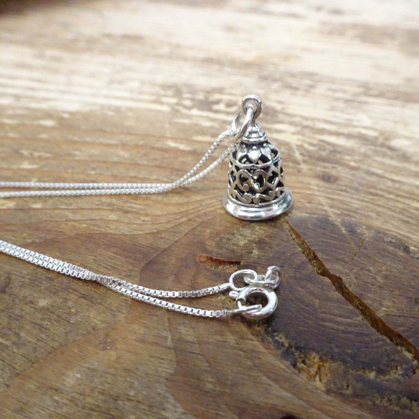 Collier pendentif cloche 3D en argent sterling de 35 à 55 cm