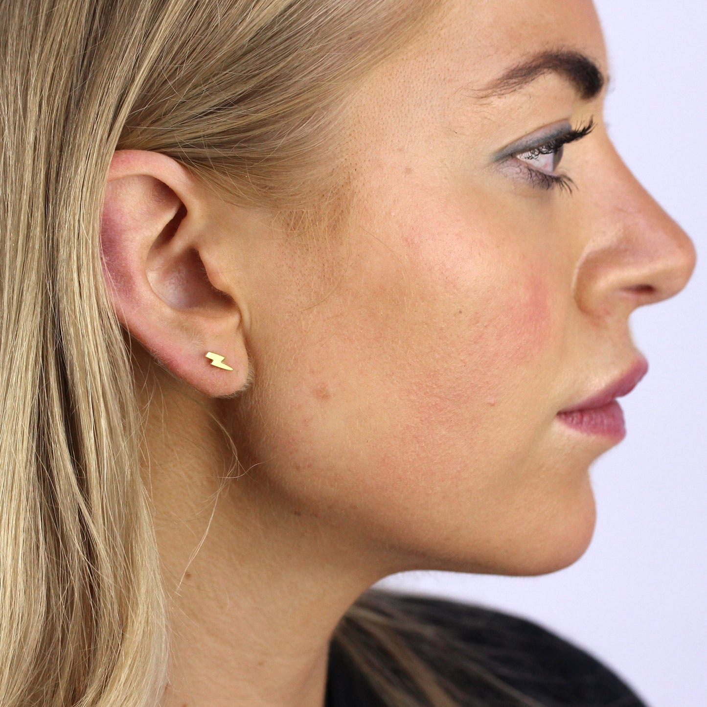 Boucles d'oreilles à tige en argent sterling plaqué or en forme d'éclair