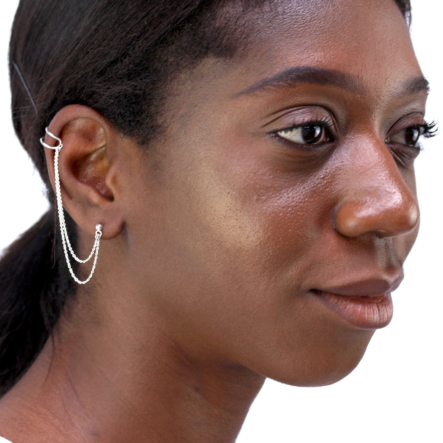 Boucle d'oreille à tige et manchette d'oreille en argent sterling avec chaîne