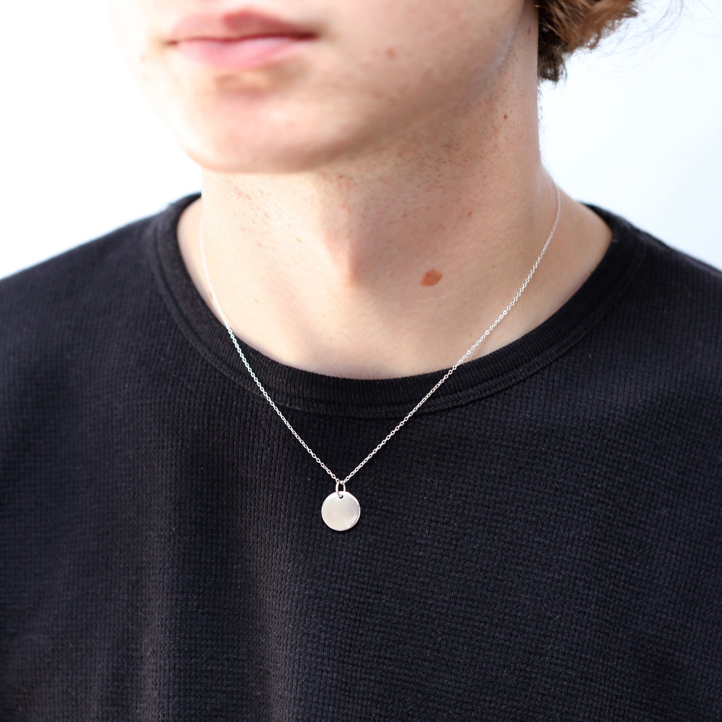 Collier pendentif rond en argent sterling gravable de 35 à 55 cm