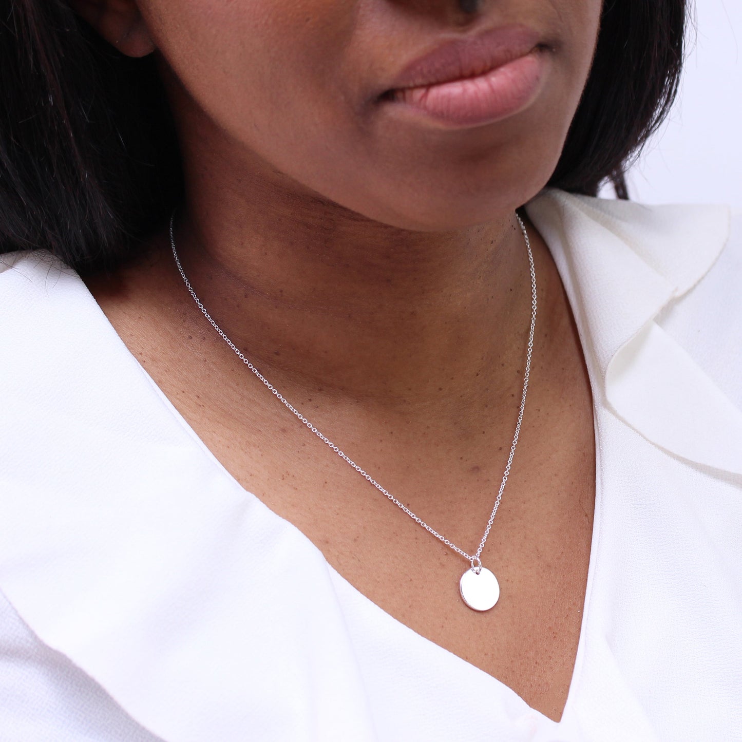 Collier pendentif rond en argent sterling gravable de 35 à 55 cm