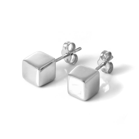 Boucles d'oreilles à tige cubiques en argent sterling de 6 mm