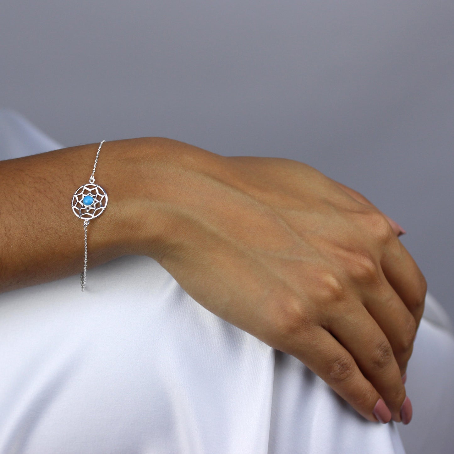 Bracelet attrape-rêves en argent sterling et émail bleu 7 pouces