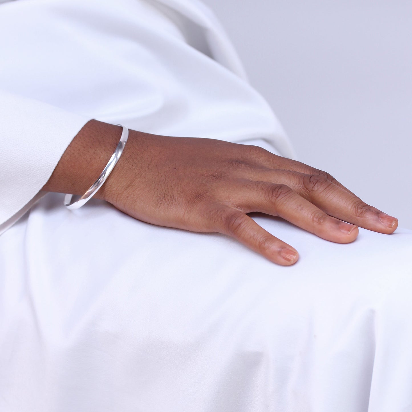 Bracelet jonc rond uni en argent sterling de 65 mm