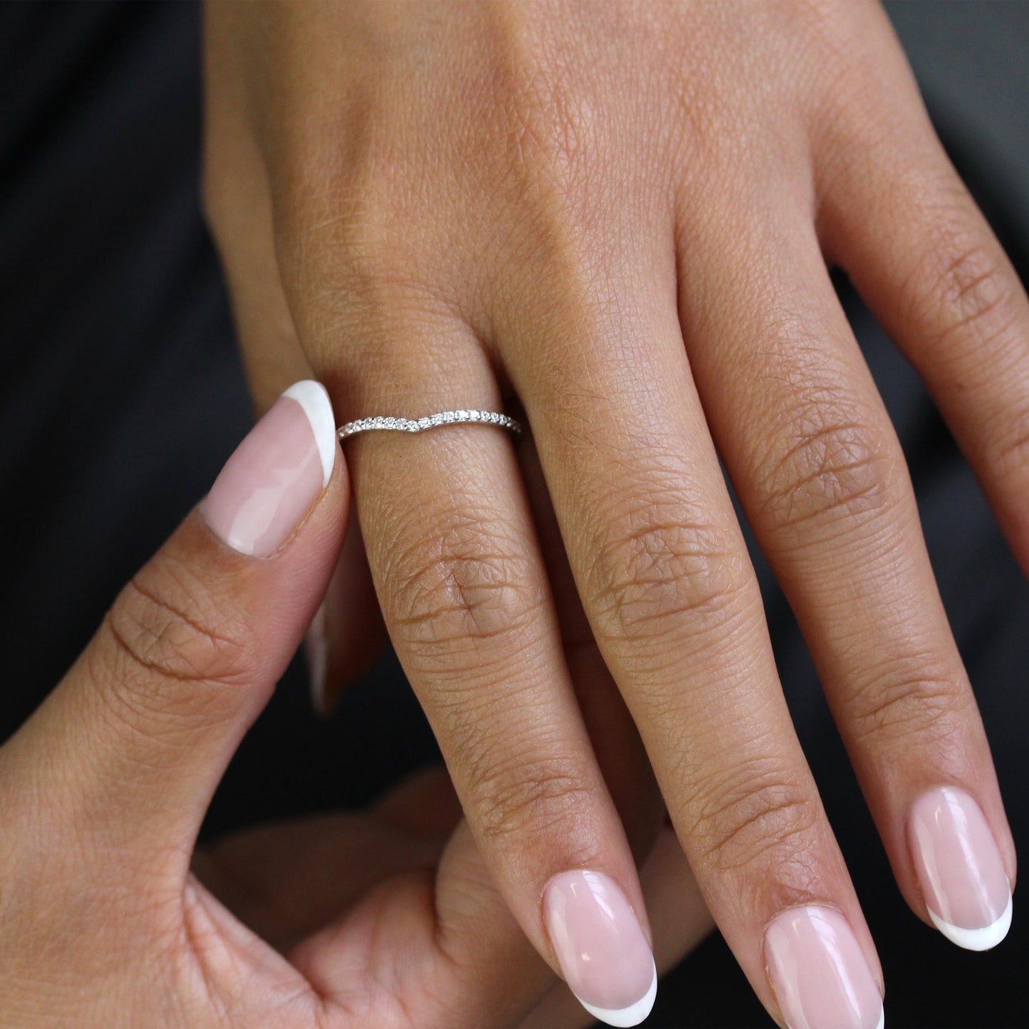 Bague d'éternité empilable en or blanc 9 carats et cristal CZ transparent, taille IU