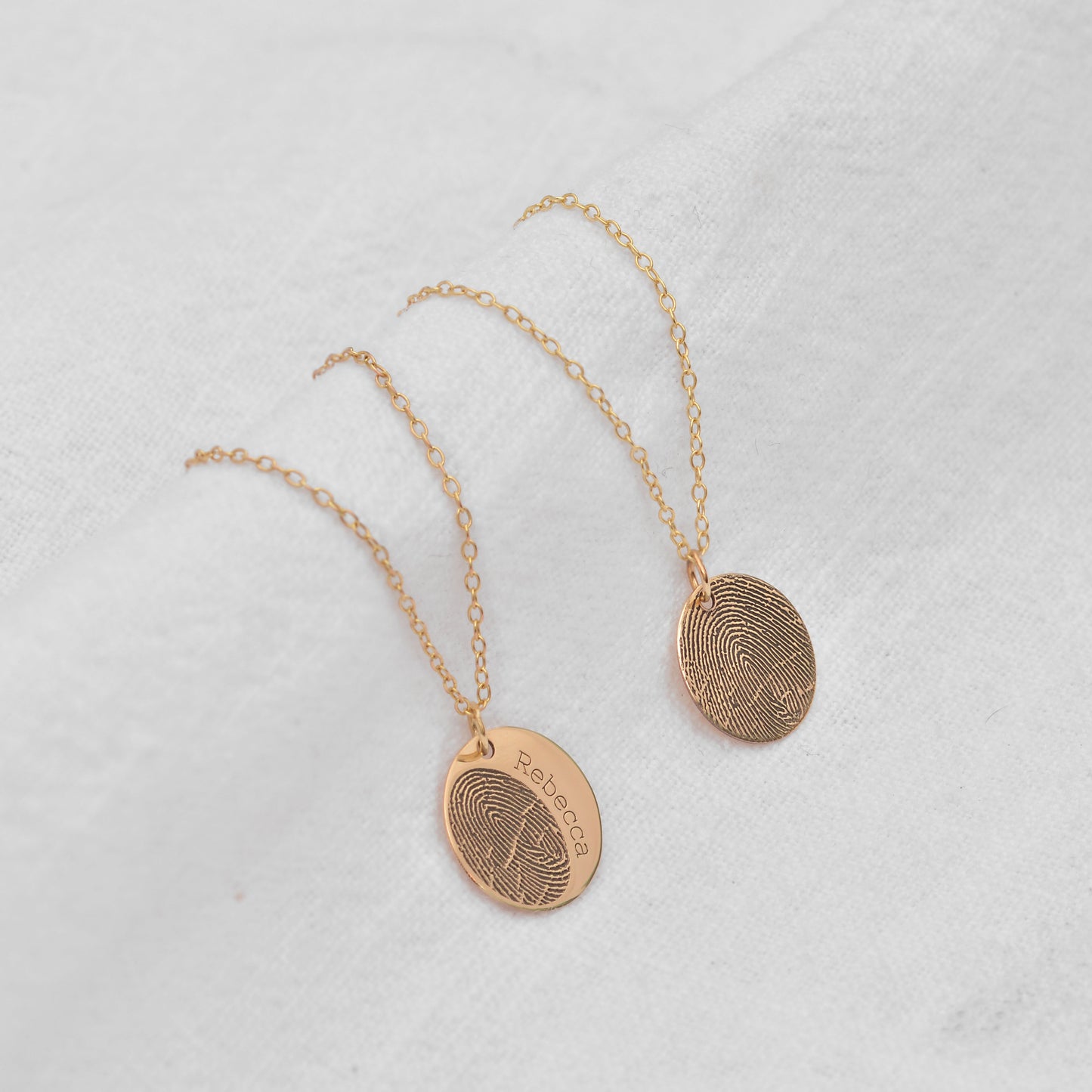Breloque ronde personnalisée en or 9 carats avec empreinte digitale
