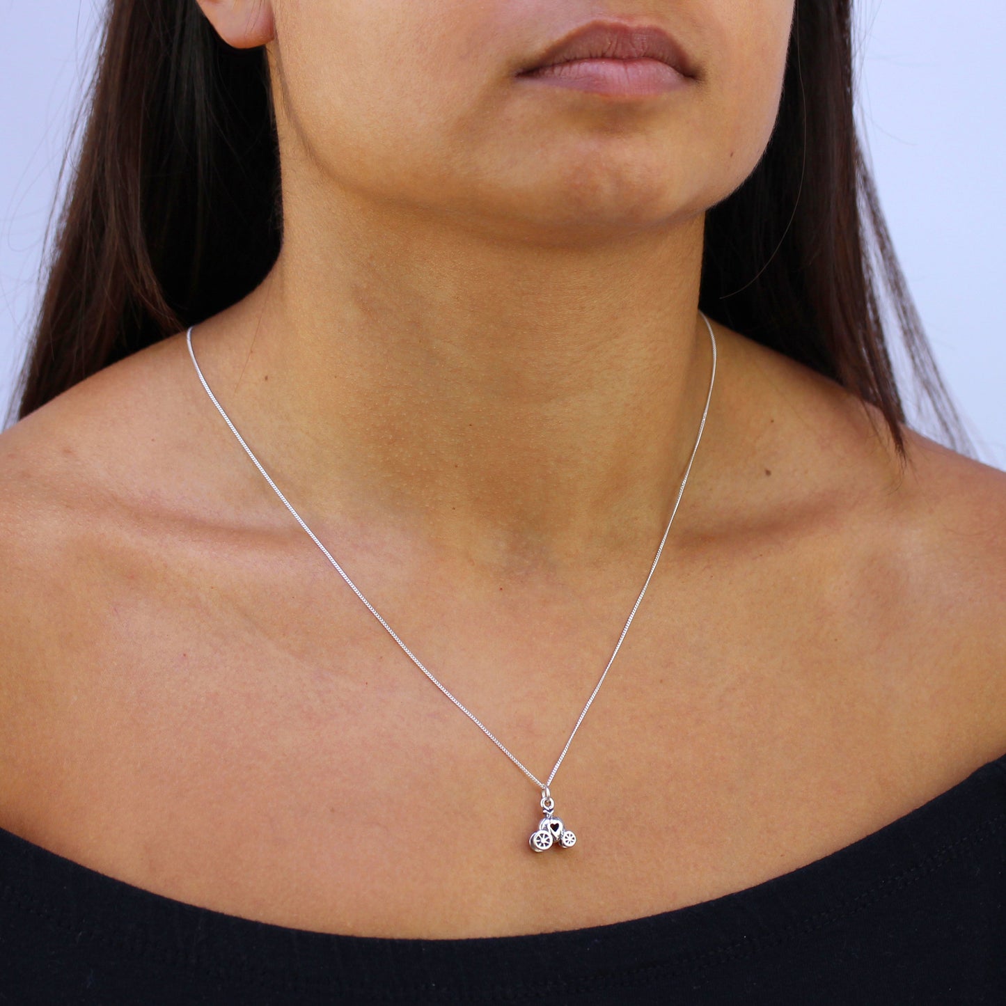 Collier en argent sterling avec carrosse de princesse citrouille
