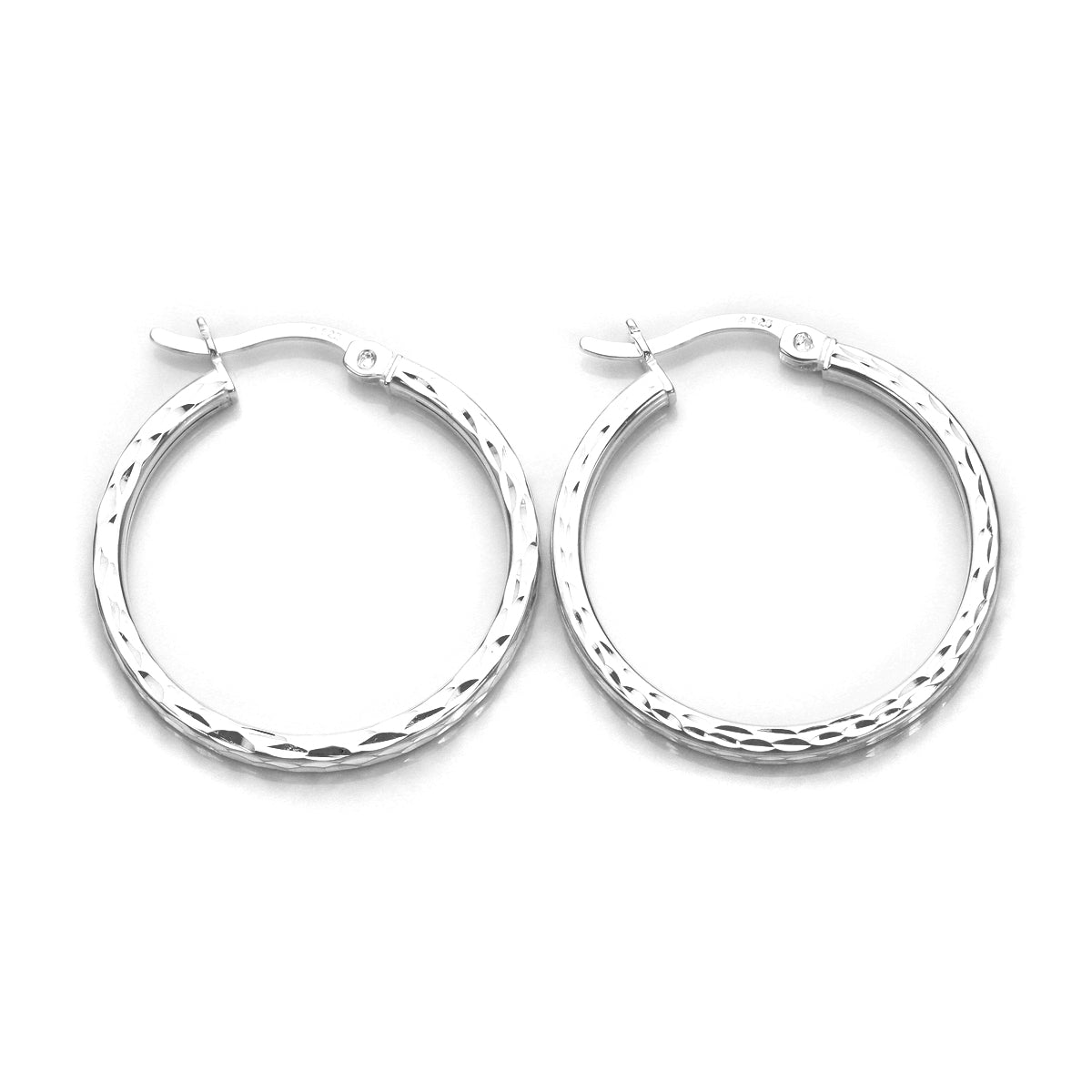 Boucles d'oreilles créoles carrées en argent sterling taille diamant