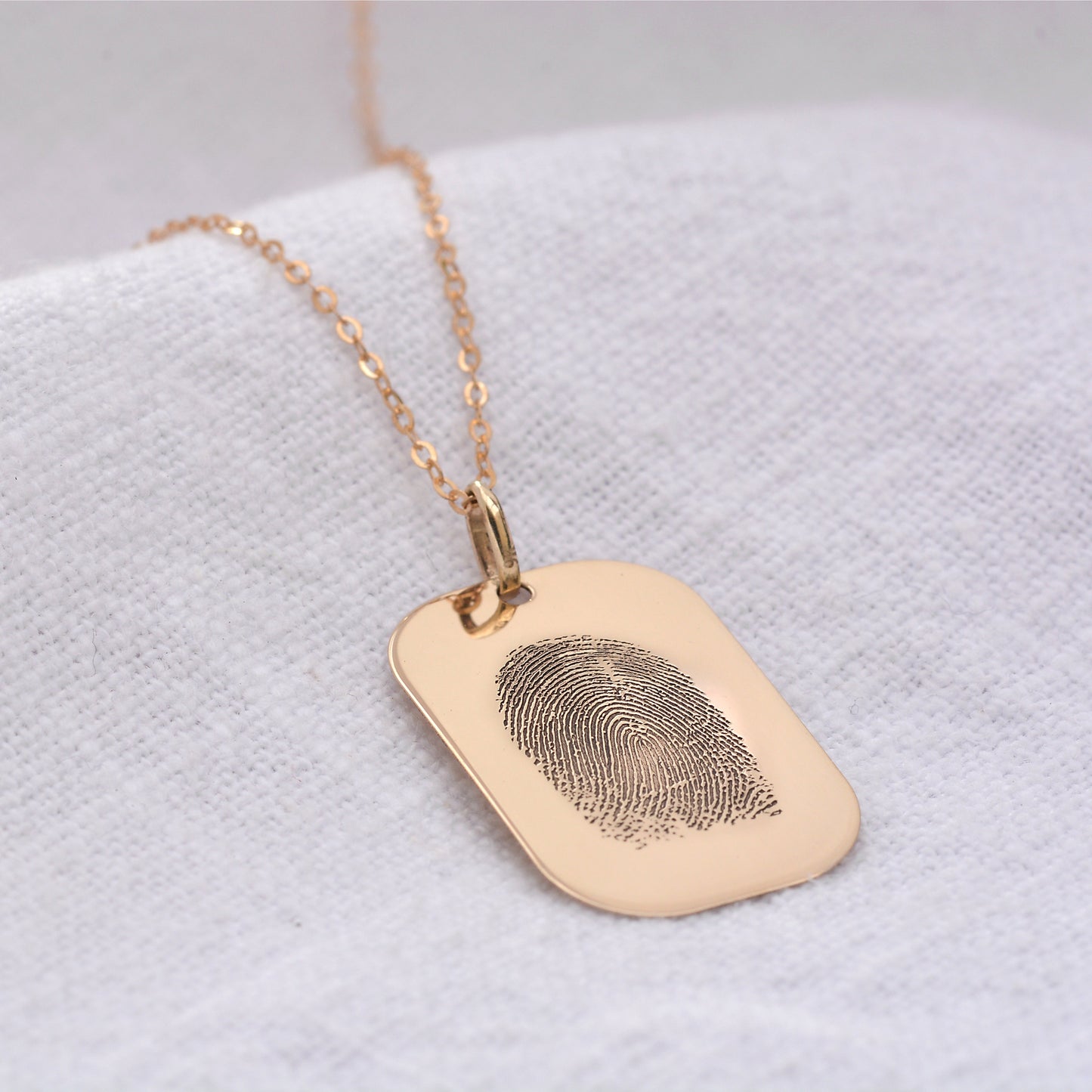 Collier personnalisé avec plaque d'identité pour chien en or 9 carats