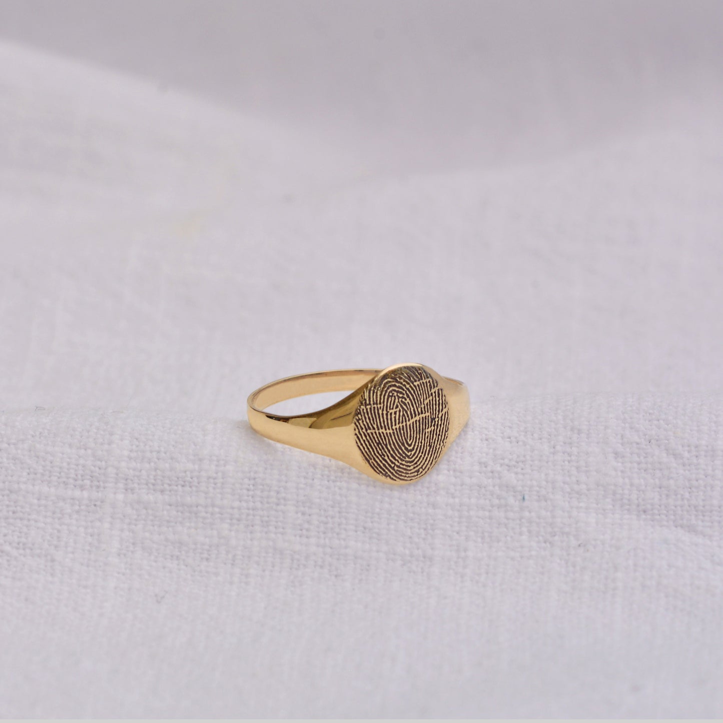 Chevalière personnalisée en or 9 carats avec empreinte digitale