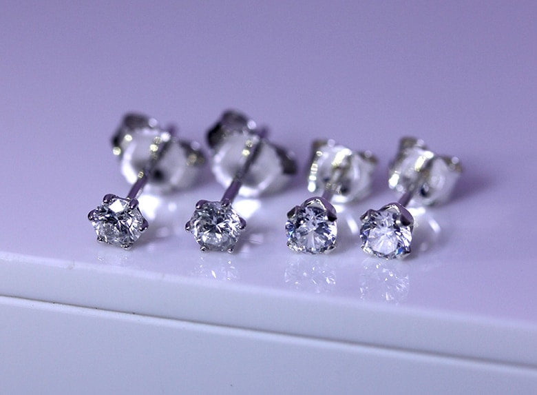 cubic zirconia vs. diamonds
