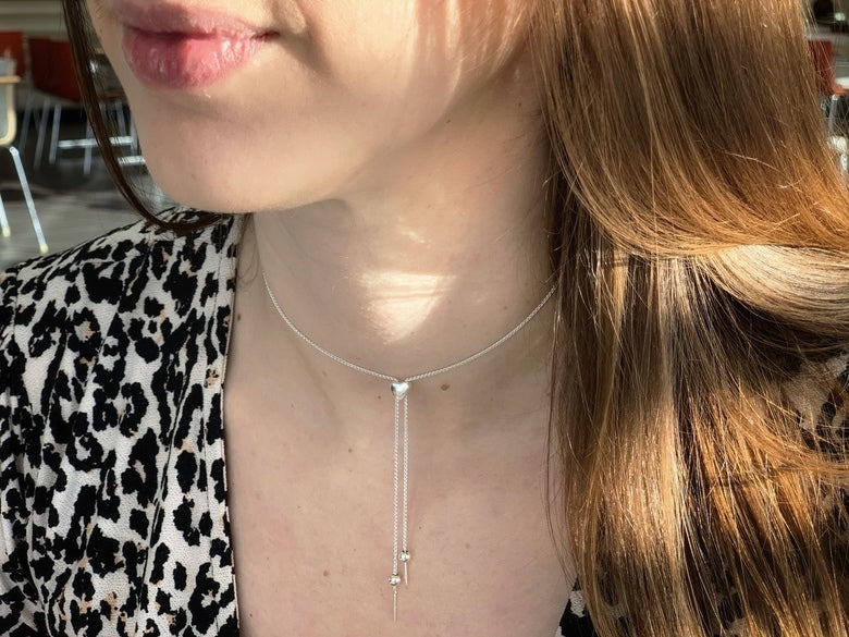 dainty jewellery vs chunky jewellery